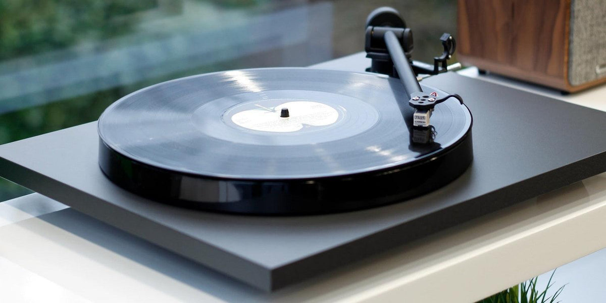 Rega Planar 1 Matt Black Turntable