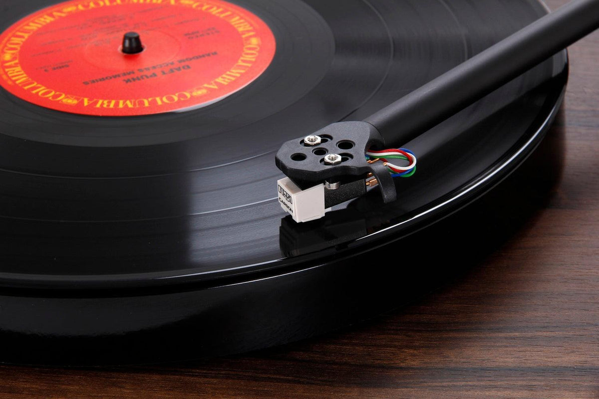Rega Planar 1 Walnut Turntable