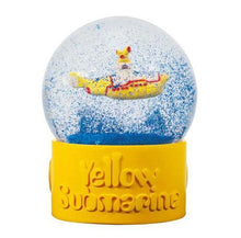Load image into Gallery viewer, THE BEATLES - YELLOW SUBMARINE 65MM SNOW GLOBE